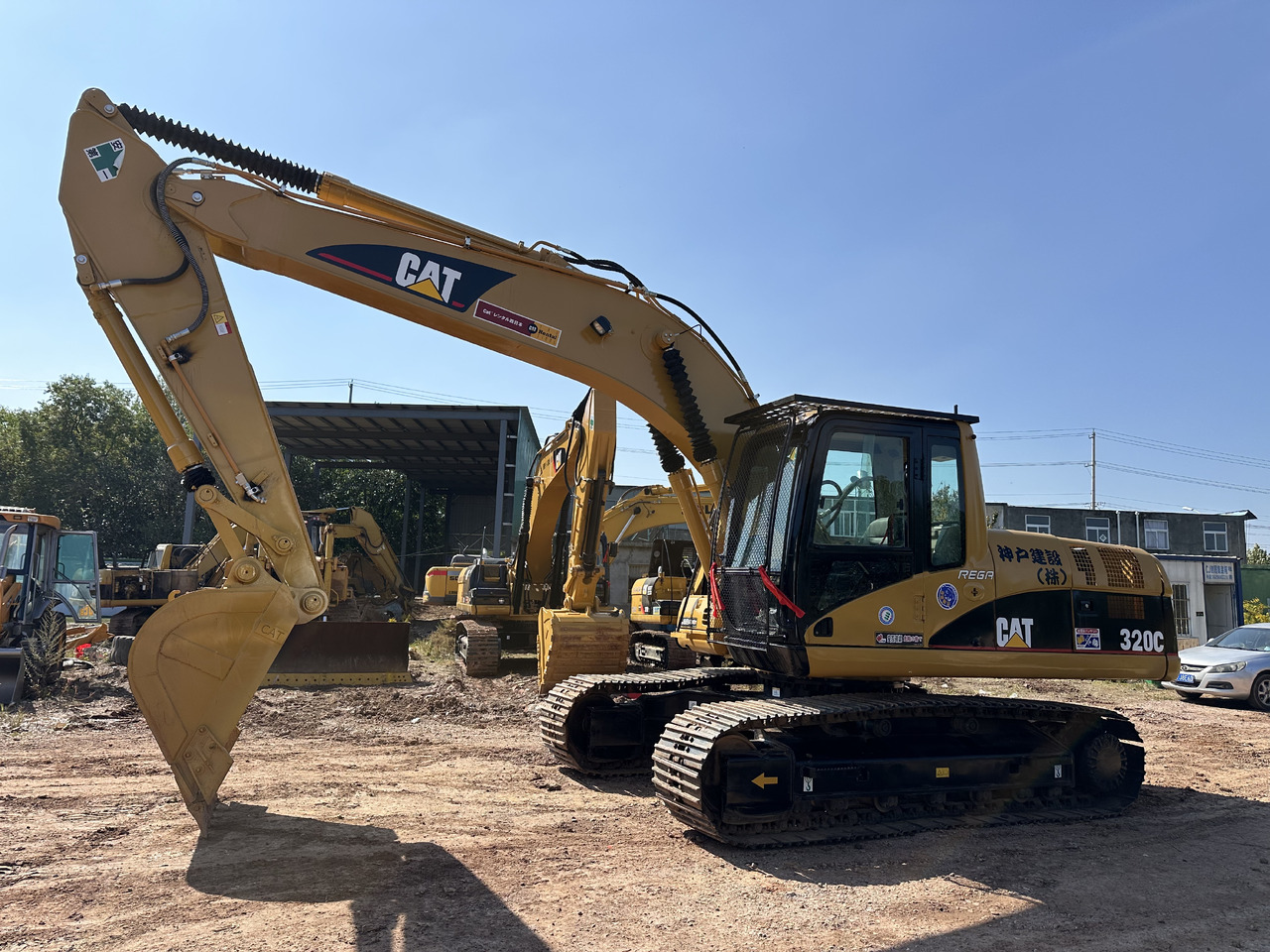 CATERPILLAR 320CL - 履带式挖掘机:图1 CATERPILLAR 320CL - 履带式挖掘机:图1