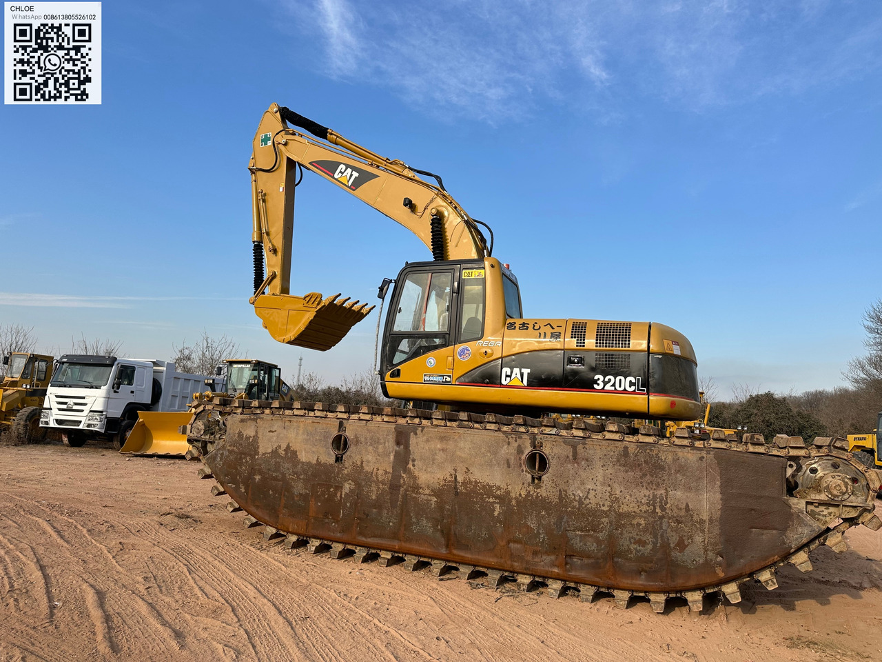 CATERPILLAR 320CL - 水陆两用挖掘机:图1 CATERPILLAR 320CL - 水陆两用挖掘机:图1