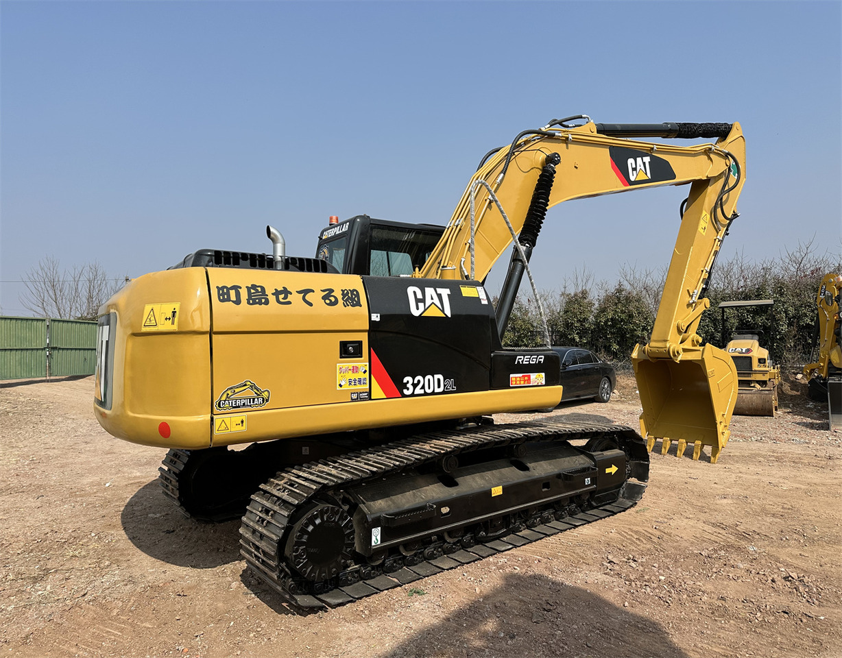 CATERPILLAR 320D2L - 履带式挖掘机:图1 CATERPILLAR 320D2L - 履带式挖掘机:图1