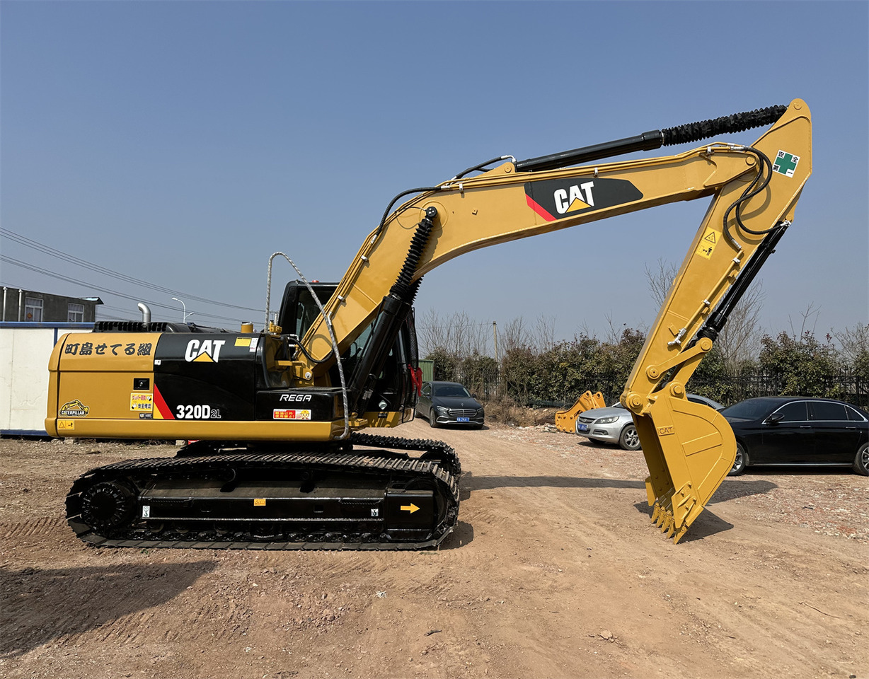 CATERPILLAR 320D2L - 履带式挖掘机:图2 CATERPILLAR 320D2L - 履带式挖掘机:图2