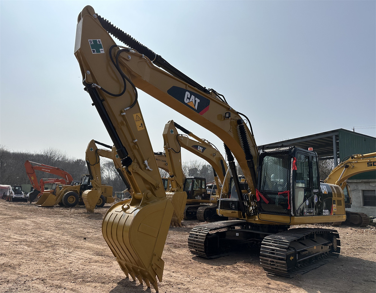 CATERPILLAR 320D2L - 履带式挖掘机:图5 CATERPILLAR 320D2L - 履带式挖掘机:图5