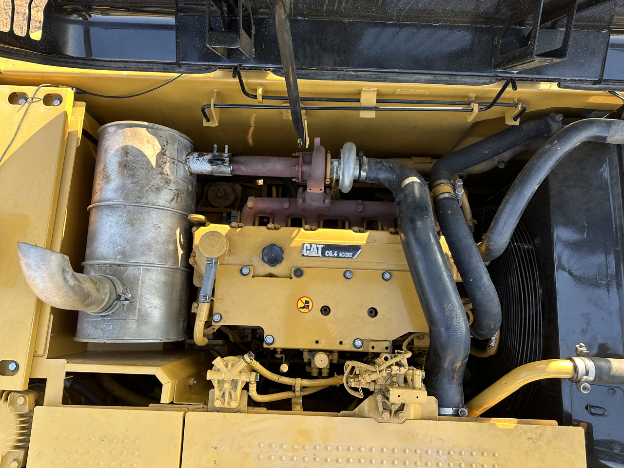 履带式挖掘机 CATERPILLAR 320DL：图11