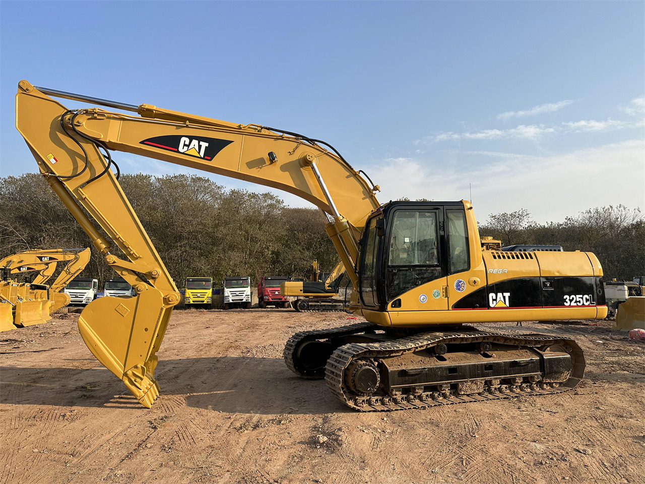 CATERPILLAR 325C - 履带式挖掘机:图3 CATERPILLAR 325C - 履带式挖掘机:图3