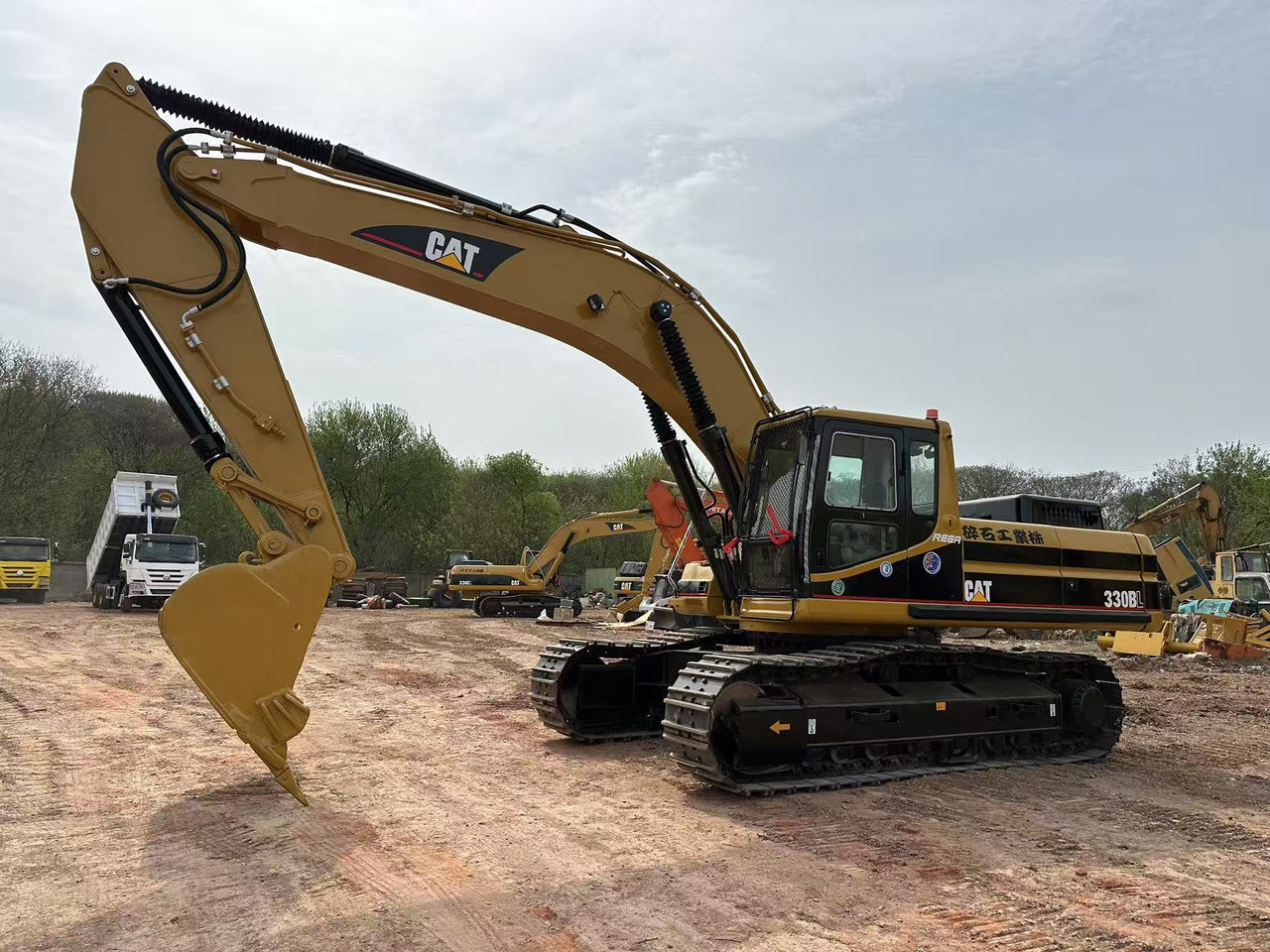 CATERPILLAR 330BL - 挖掘机:图1 CATERPILLAR 330BL - 挖掘机:图1