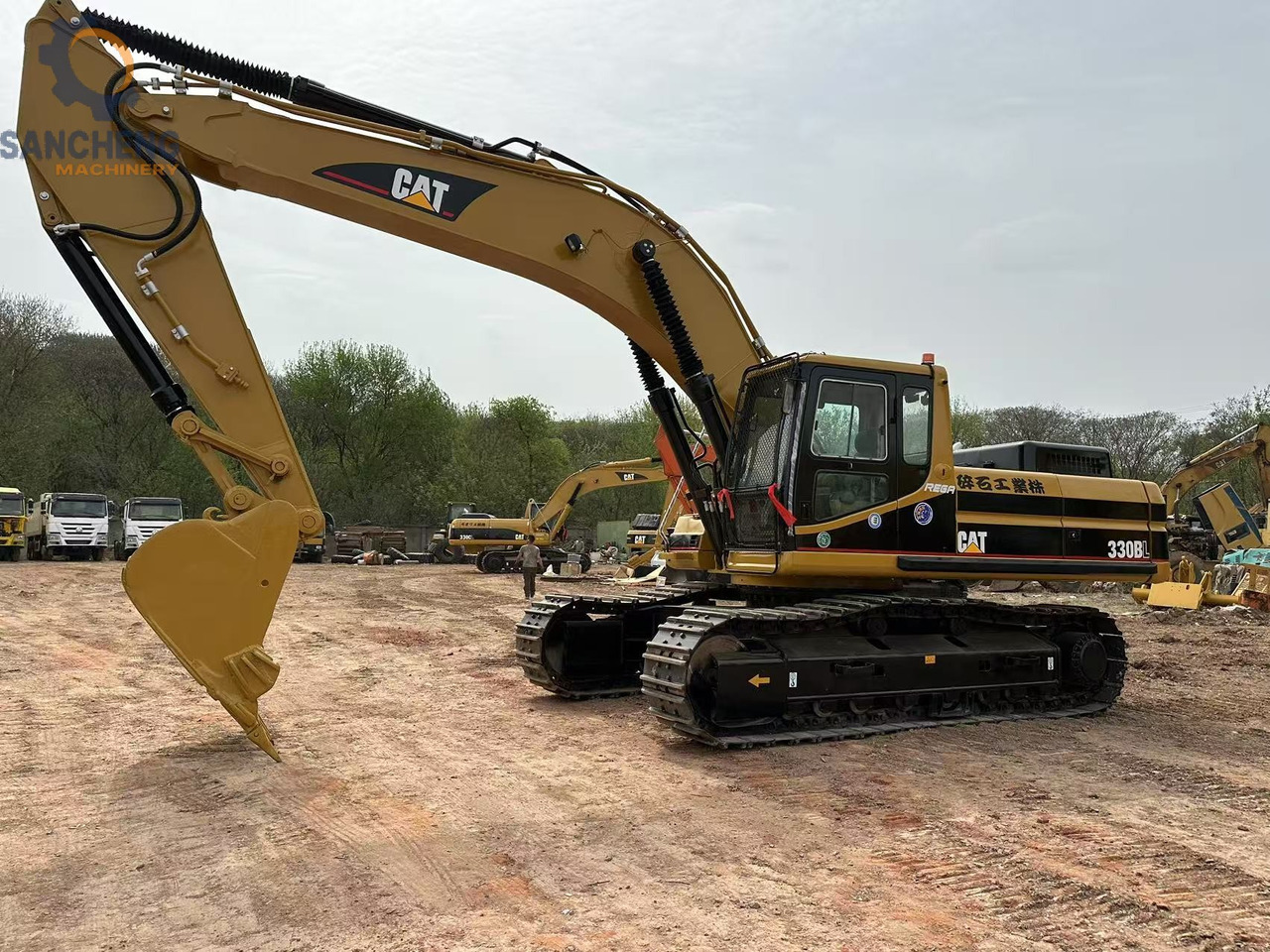 CATERPILLAR 330BL - 履带式挖掘机:图4 CATERPILLAR 330BL - 履带式挖掘机:图4