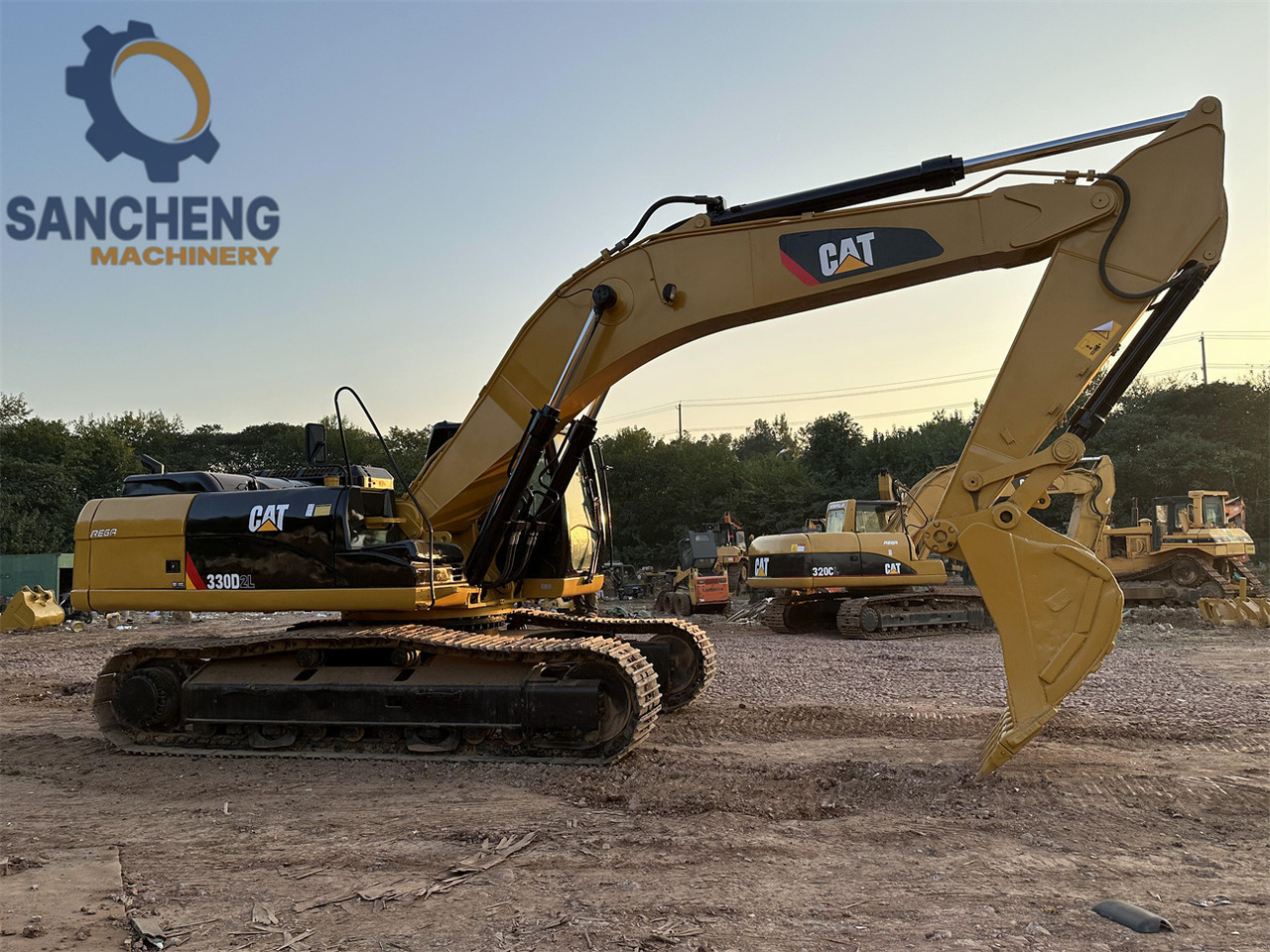 CATERPILLAR 330D2L - 履带式挖掘机:图1 CATERPILLAR 330D2L - 履带式挖掘机:图1