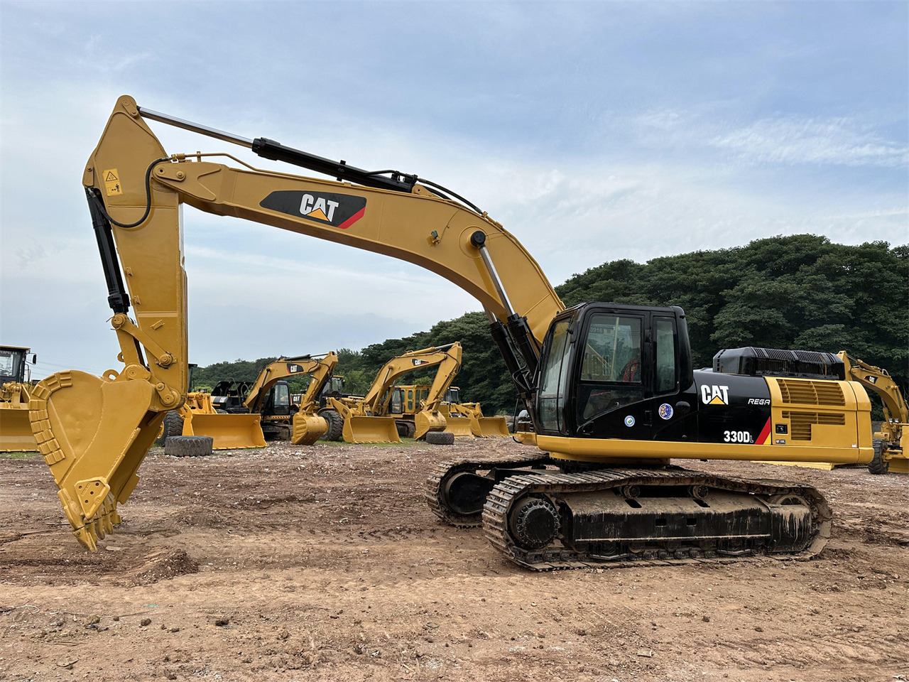 CATERPILLAR 330DL - 履带式挖掘机:图3 CATERPILLAR 330DL - 履带式挖掘机:图3