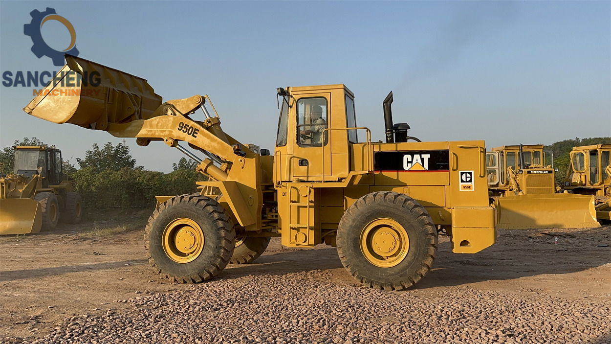 CATERPILLAR 950E - 轮式装载机:图4 CATERPILLAR 950E - 轮式装载机:图4