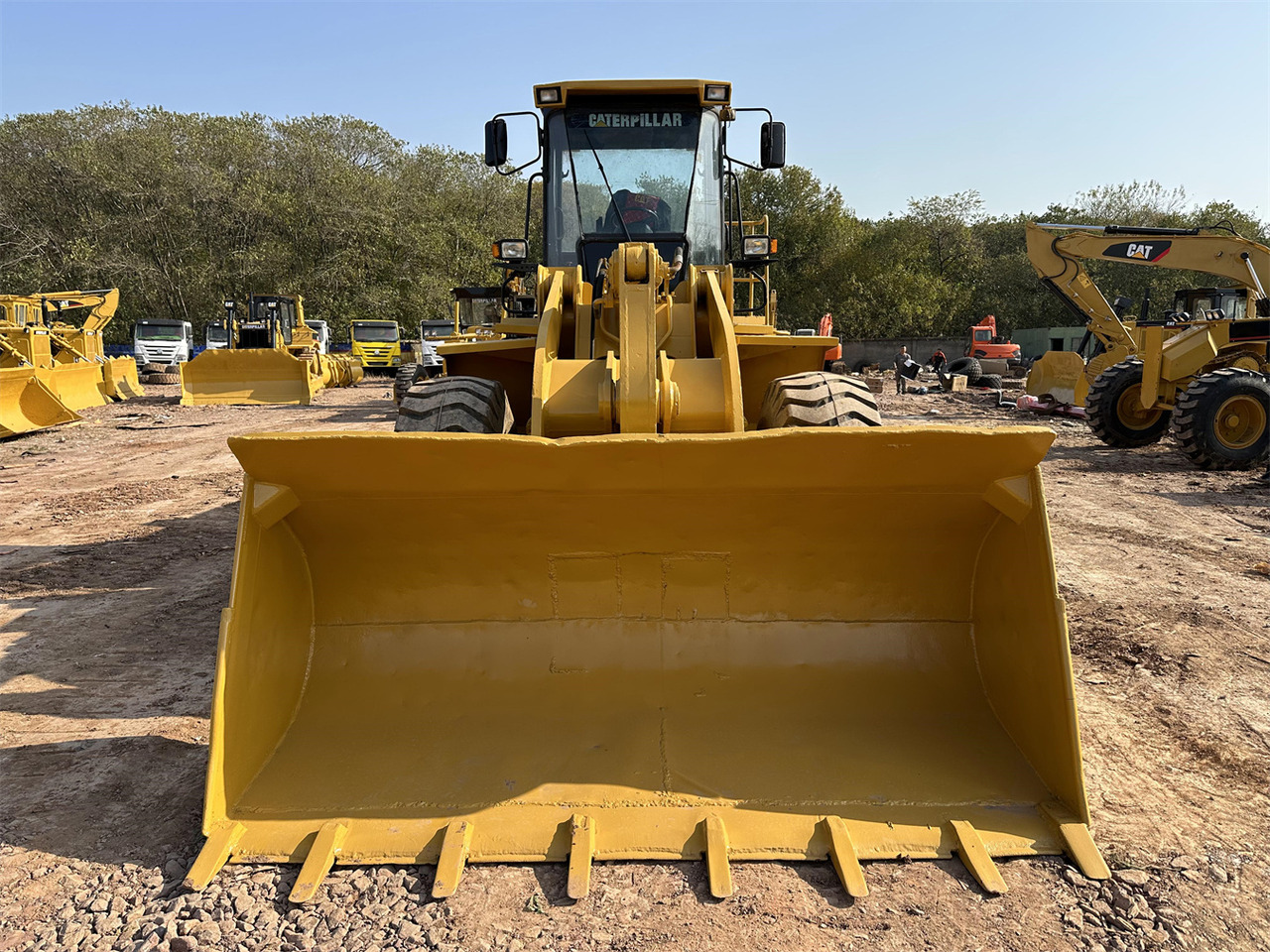CATERPILLAR 966G - 轮式装载机:图3 CATERPILLAR 966G - 轮式装载机:图3