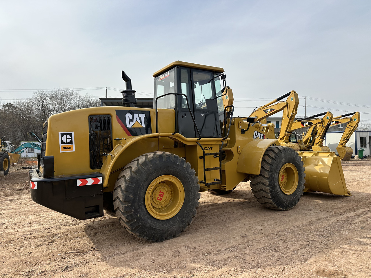CATERPILLAR 966H - 轮式装载机:图2 CATERPILLAR 966H - 轮式装载机:图2