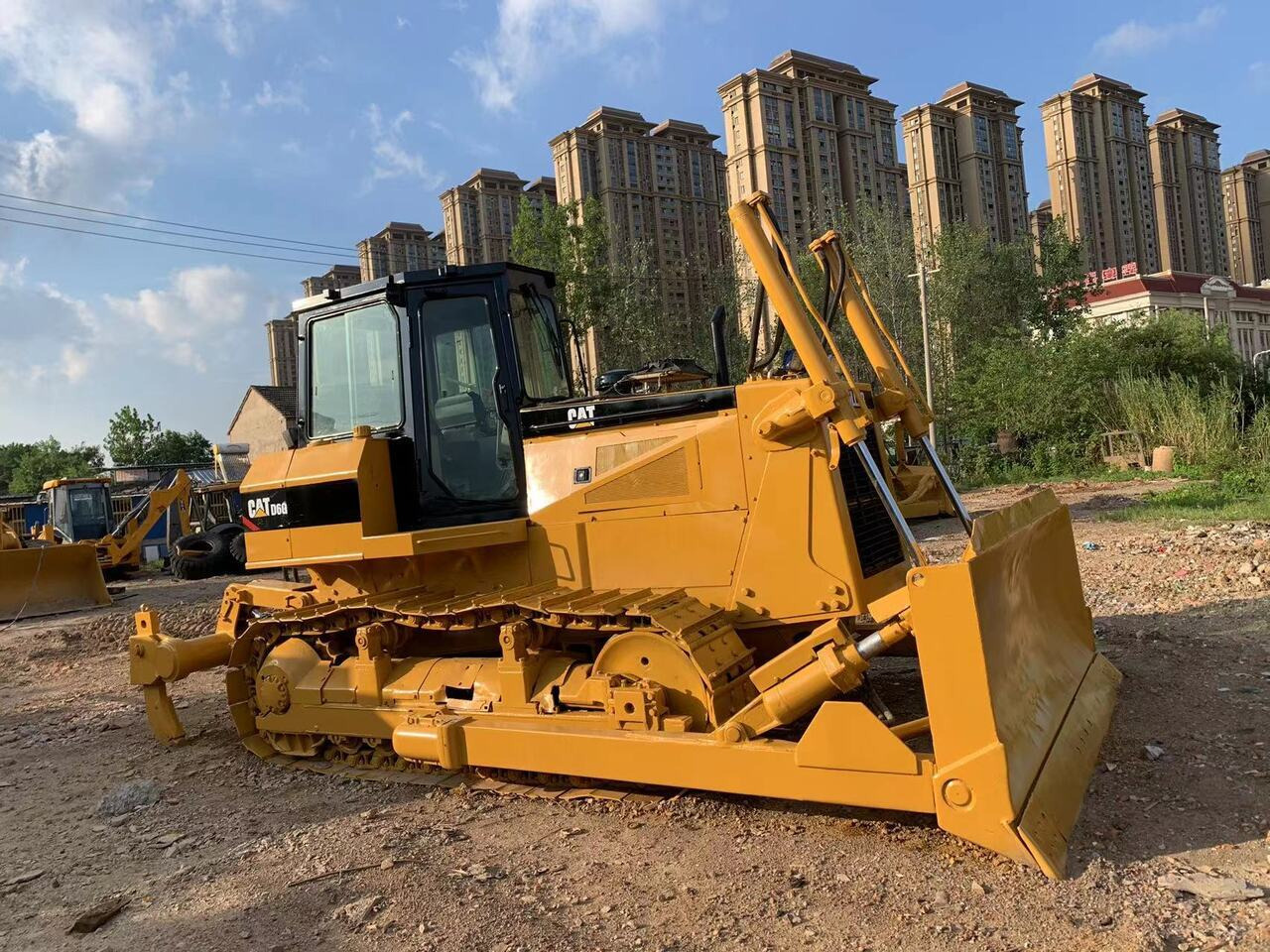 CATERPILLAR D6G - 推土机:图2 CATERPILLAR D6G - 推土机:图2