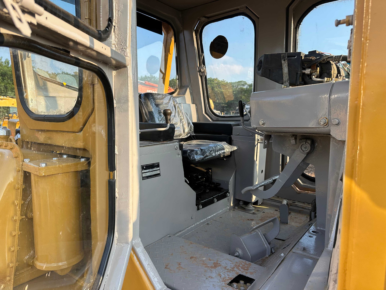 推土机 CATERPILLAR D7G：图8