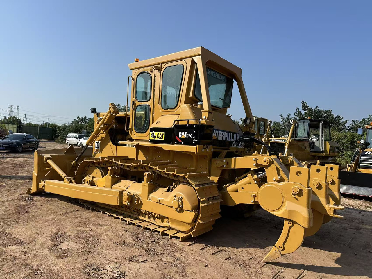 CATERPILLAR D7G - 推土机:图1 CATERPILLAR D7G - 推土机:图1