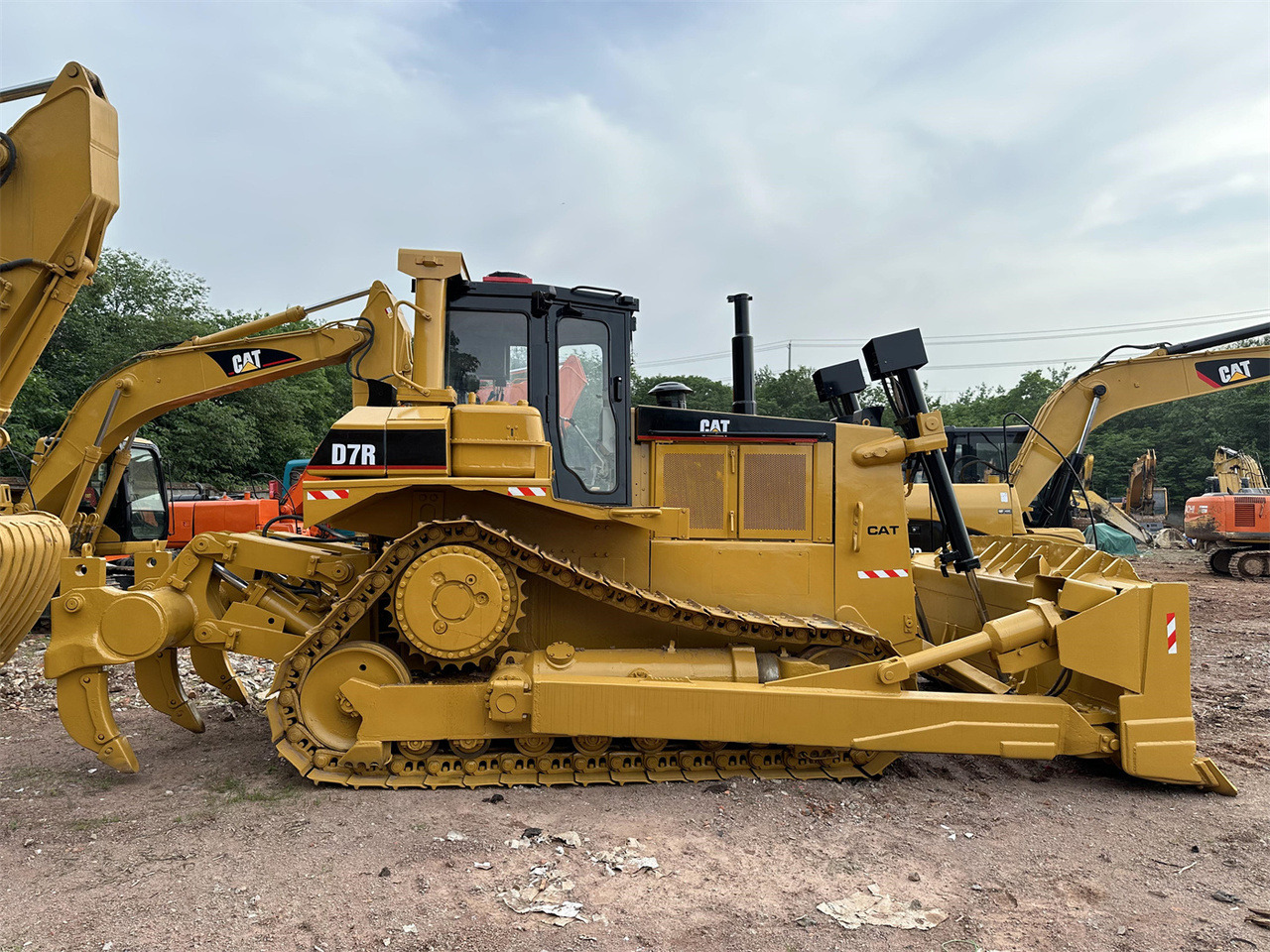 CATERPILLAR D7R - 推土机:图5 CATERPILLAR D7R - 推土机:图5