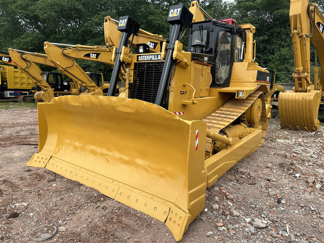 CATERPILLAR D7R - 推土机:图4 CATERPILLAR D7R - 推土机:图4
