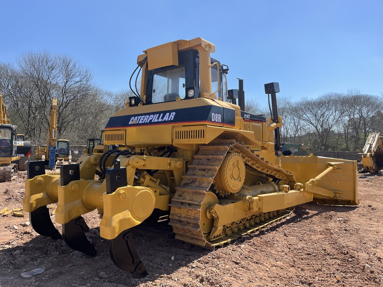 CATERPILLAR D8R - 推土机:图1 CATERPILLAR D8R - 推土机:图1