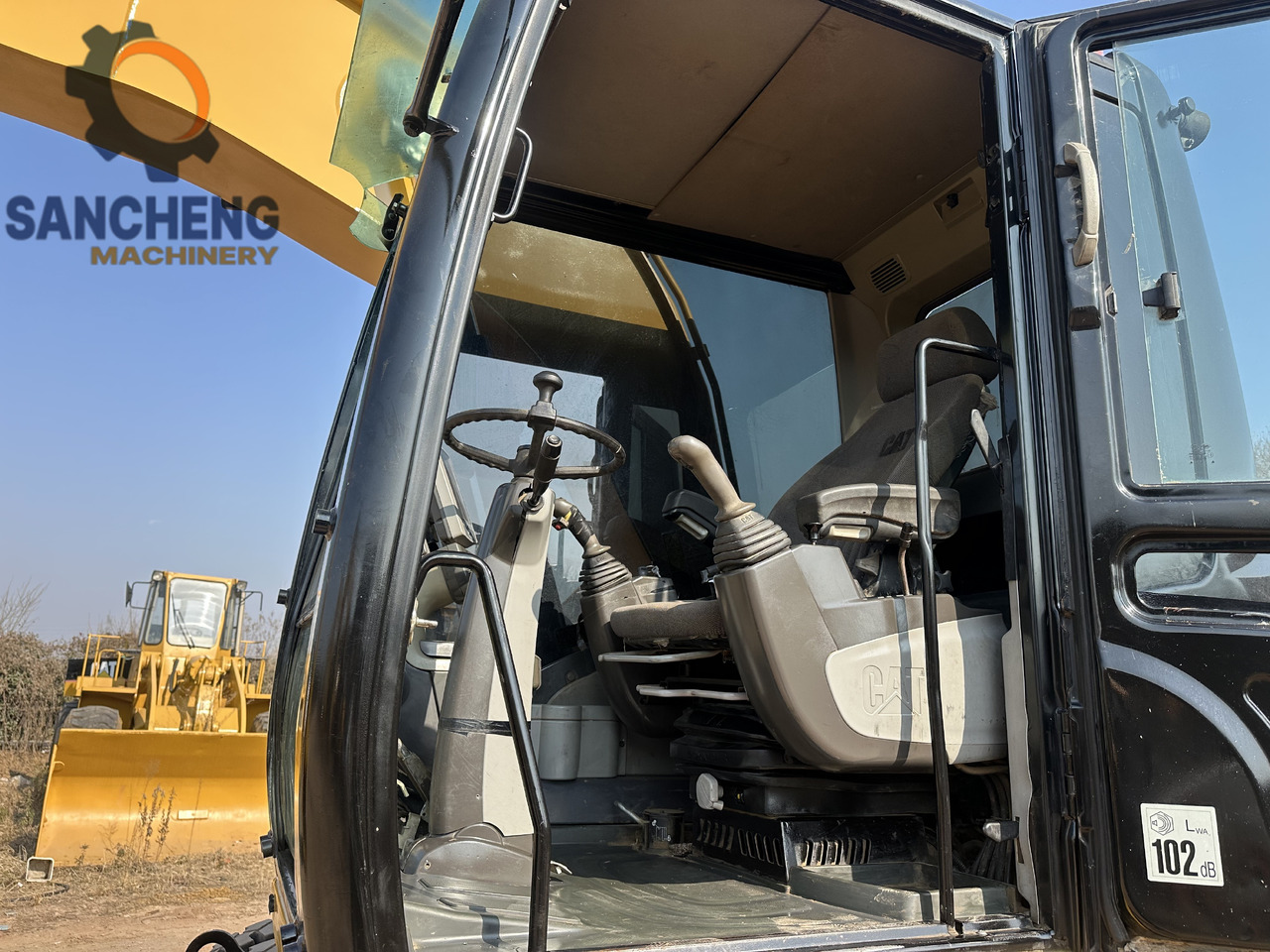 轮式挖掘机 CATERPILLAR M320D2：图11