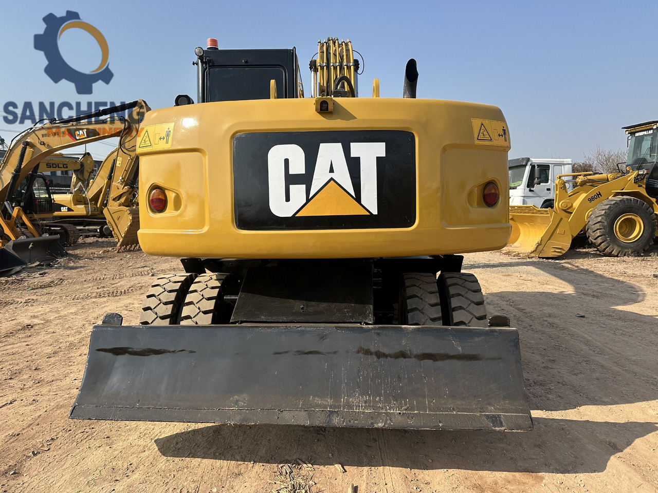 CATERPILLAR M320D2 - 轮式挖掘机:图4 CATERPILLAR M320D2 - 轮式挖掘机:图4