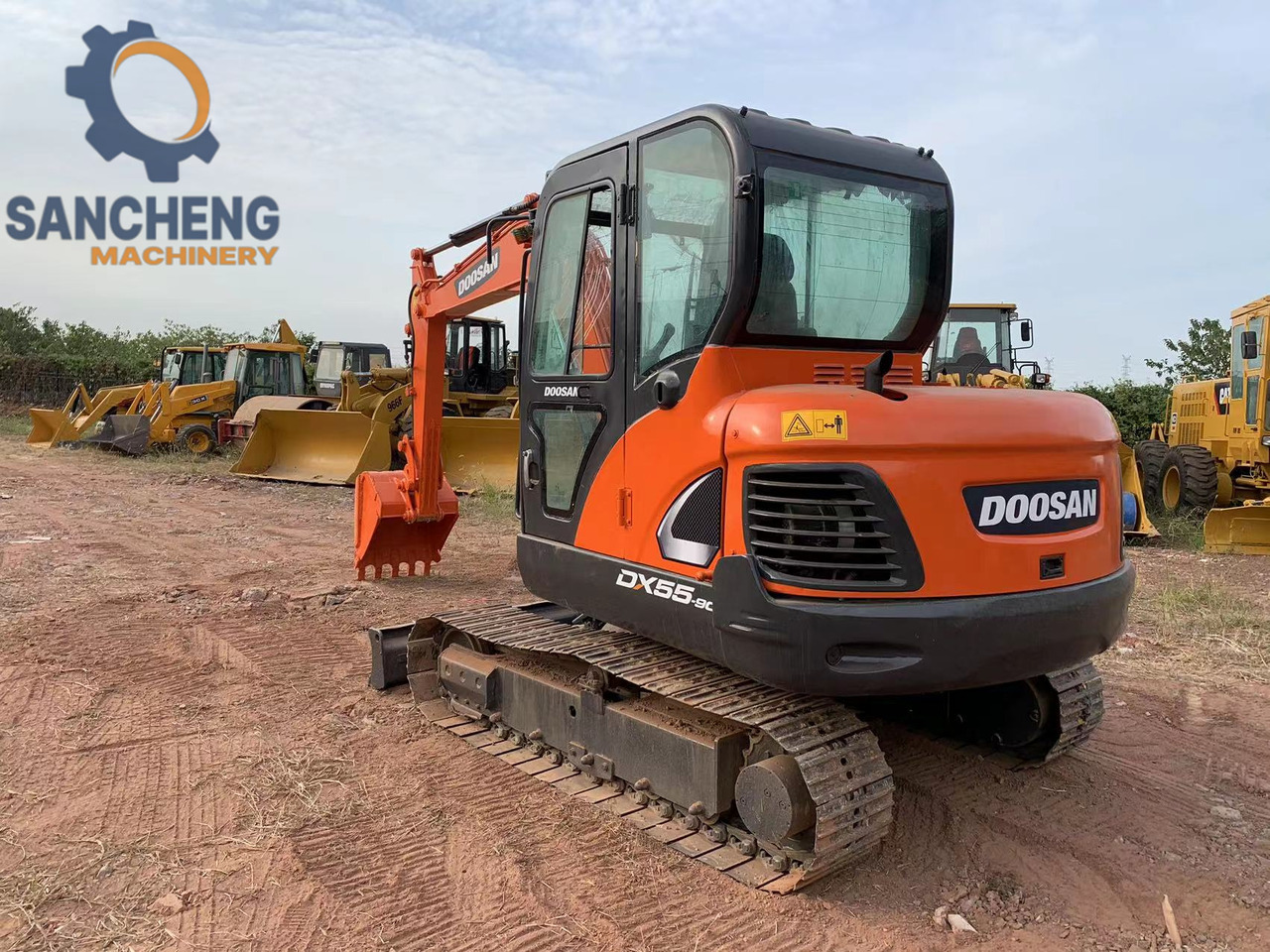 DOOSAN DX55 - 挖掘机:图2 DOOSAN DX55 - 挖掘机:图2