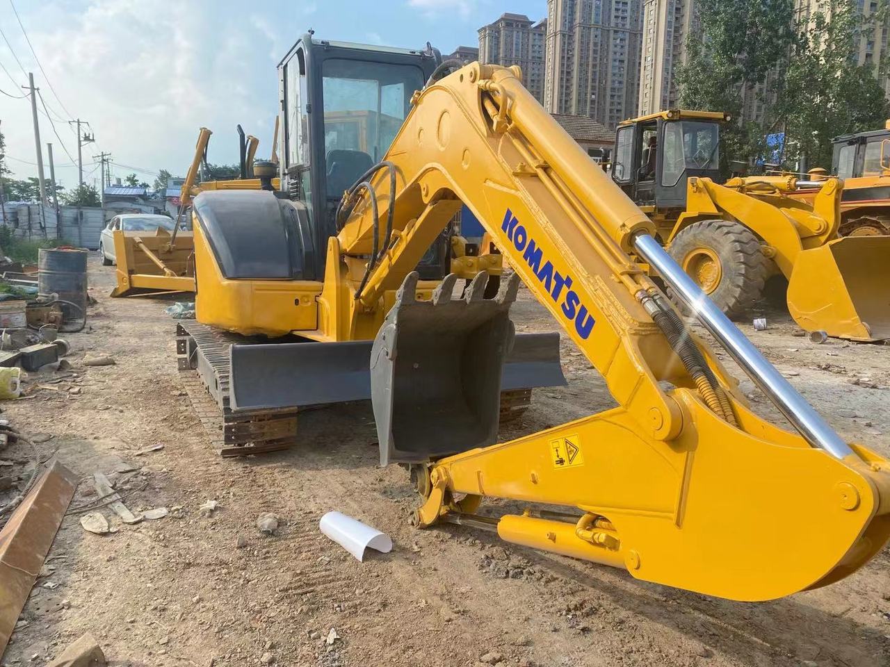 KOMATSU PC55MR - 小型挖掘机:图5 KOMATSU PC55MR - 小型挖掘机:图5