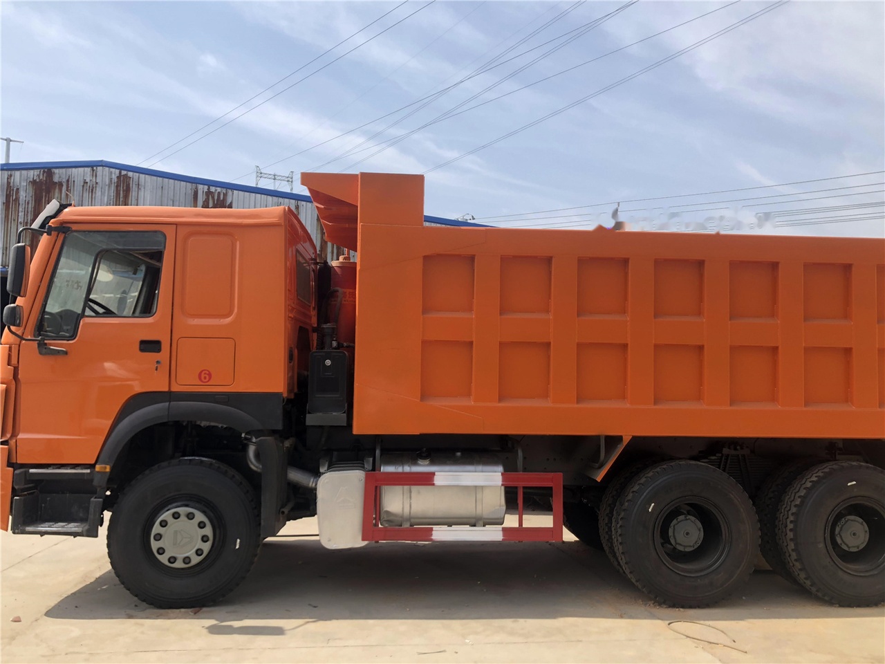 SINOTRUK HOWO 371 Dump truck - 翻斗车:图4 SINOTRUK HOWO 371 Dump truck - 翻斗车:图4