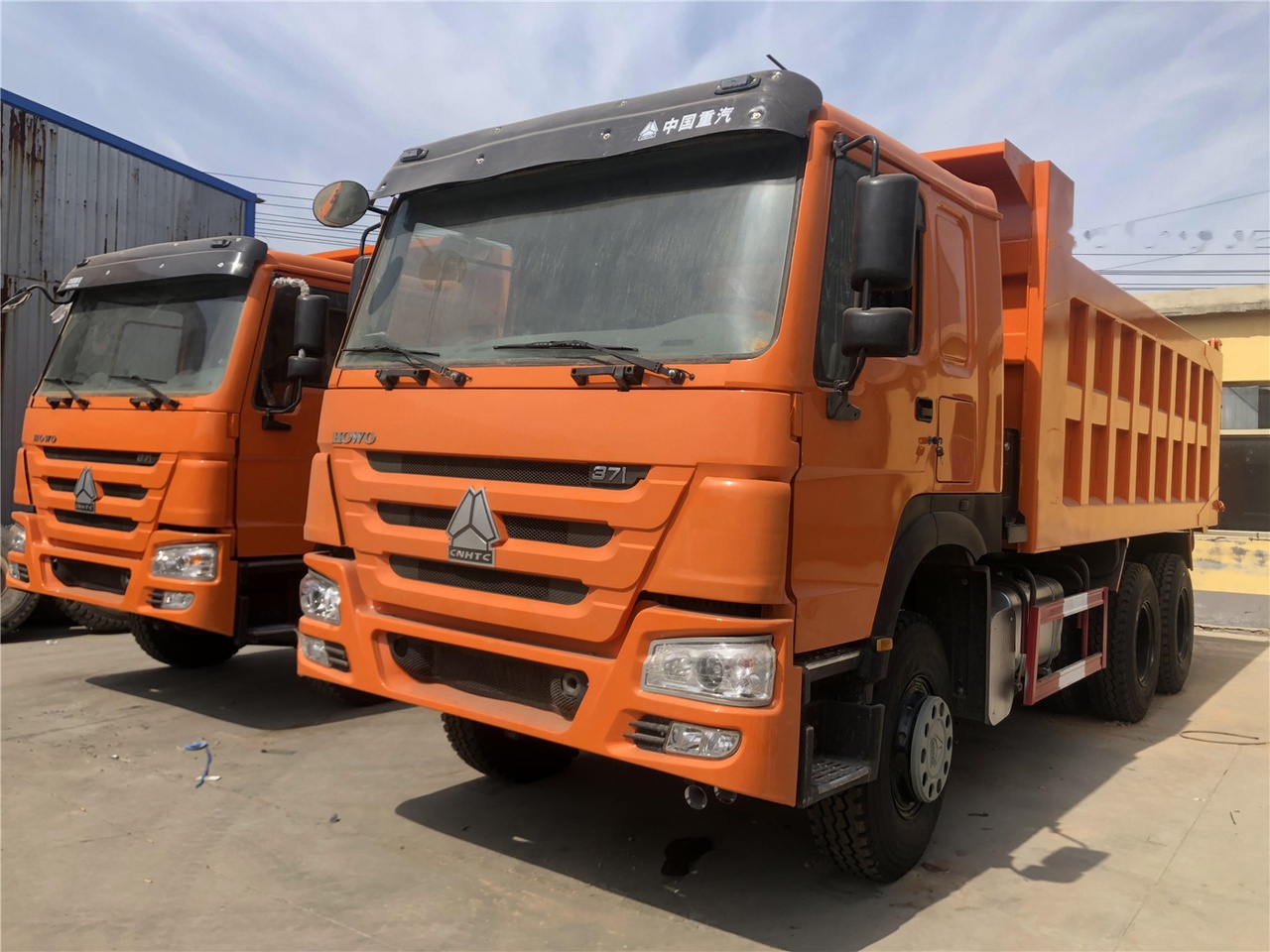 SINOTRUK HOWO 371 Dump truck - 翻斗车:图1 SINOTRUK HOWO 371 Dump truck - 翻斗车:图1