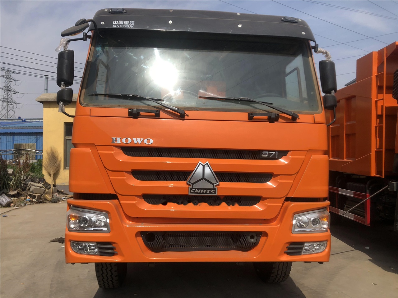 SINOTRUK HOWO 371 Dump truck - 翻斗车:图2 SINOTRUK HOWO 371 Dump truck - 翻斗车:图2