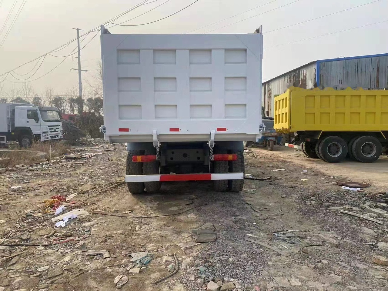 SINOTRUK HOWO 371 Tipper truck - 翻斗车:图3 SINOTRUK HOWO 371 Tipper truck - 翻斗车:图3