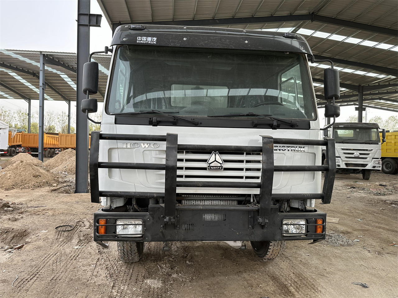 SINOTRUK HOWO Dump truck 371 6x4 - 翻斗车:图4 SINOTRUK HOWO Dump truck 371 6x4 - 翻斗车:图4