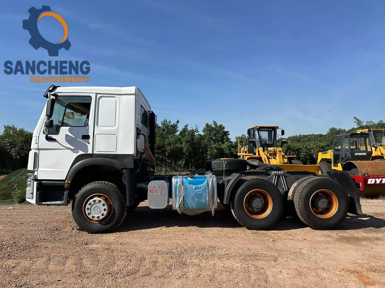 SINOTRUK HOWO Truck Head 371 - 牵引车:图2 SINOTRUK HOWO Truck Head 371 - 牵引车:图2
