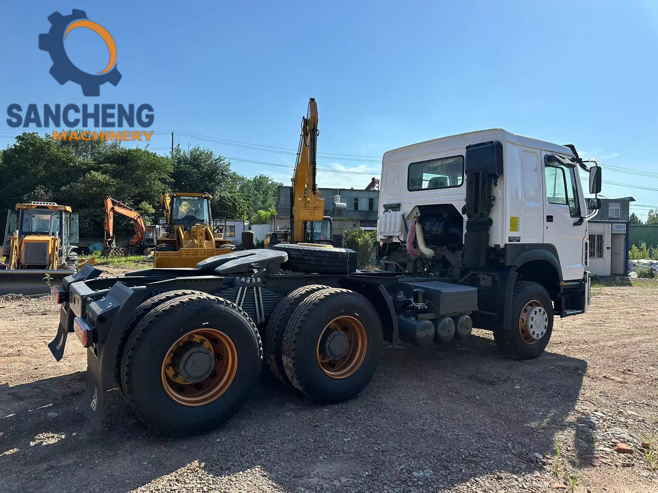 SINOTRUK HOWO Truck Head 371hp 6x4 - 牵引车:图5 SINOTRUK HOWO Truck Head 371hp 6x4 - 牵引车:图5