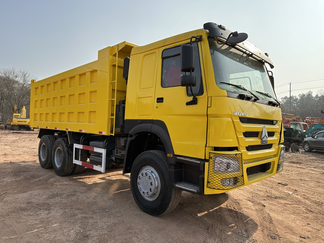 SINOTRUK Howo 6x4 Dump truck 371hp - 翻斗车:图1 SINOTRUK Howo 6x4 Dump truck 371hp - 翻斗车:图1