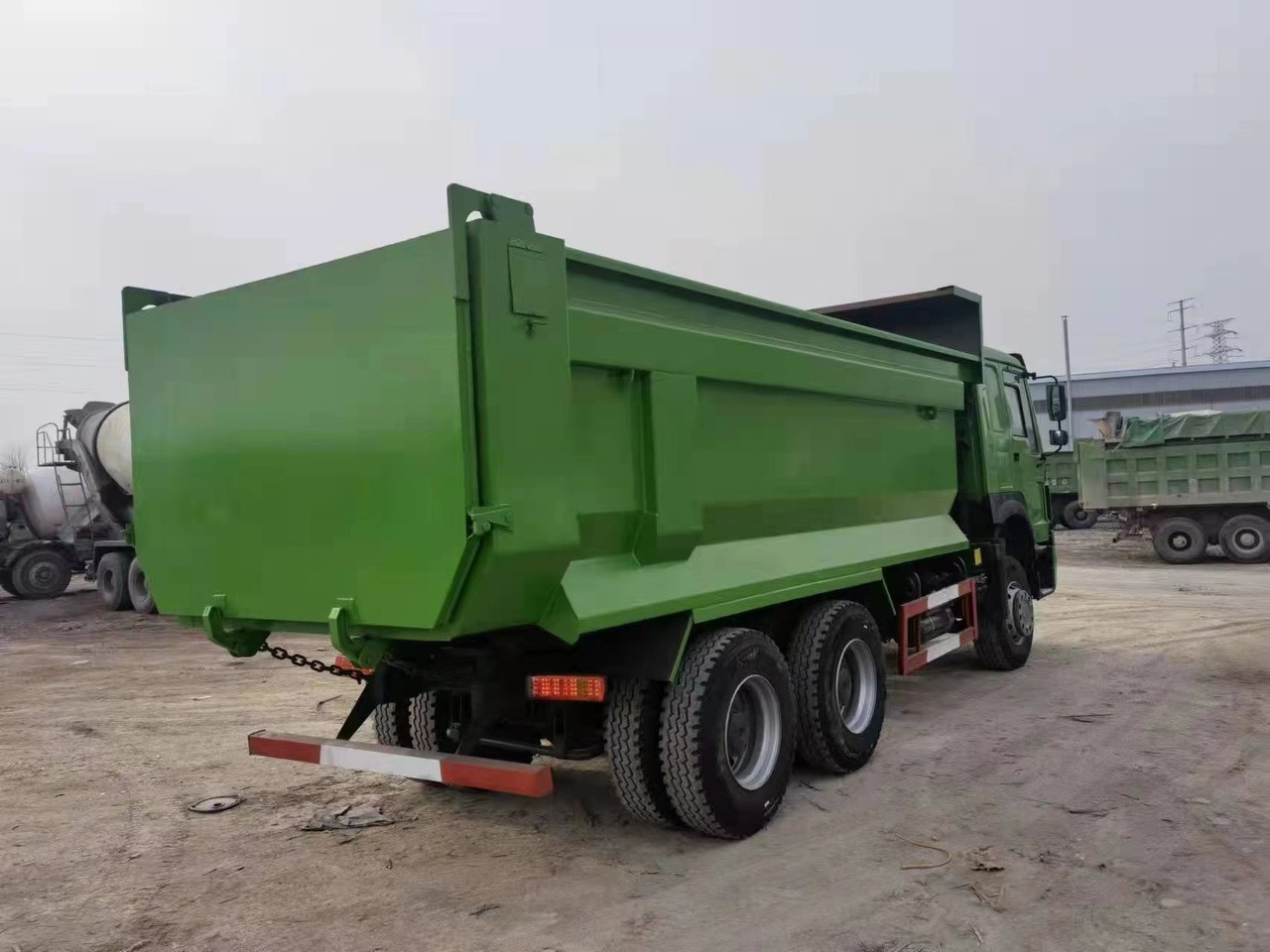 SINOTRUK Howo Dump truck 371 - 翻斗车:图5 SINOTRUK Howo Dump truck 371 - 翻斗车:图5