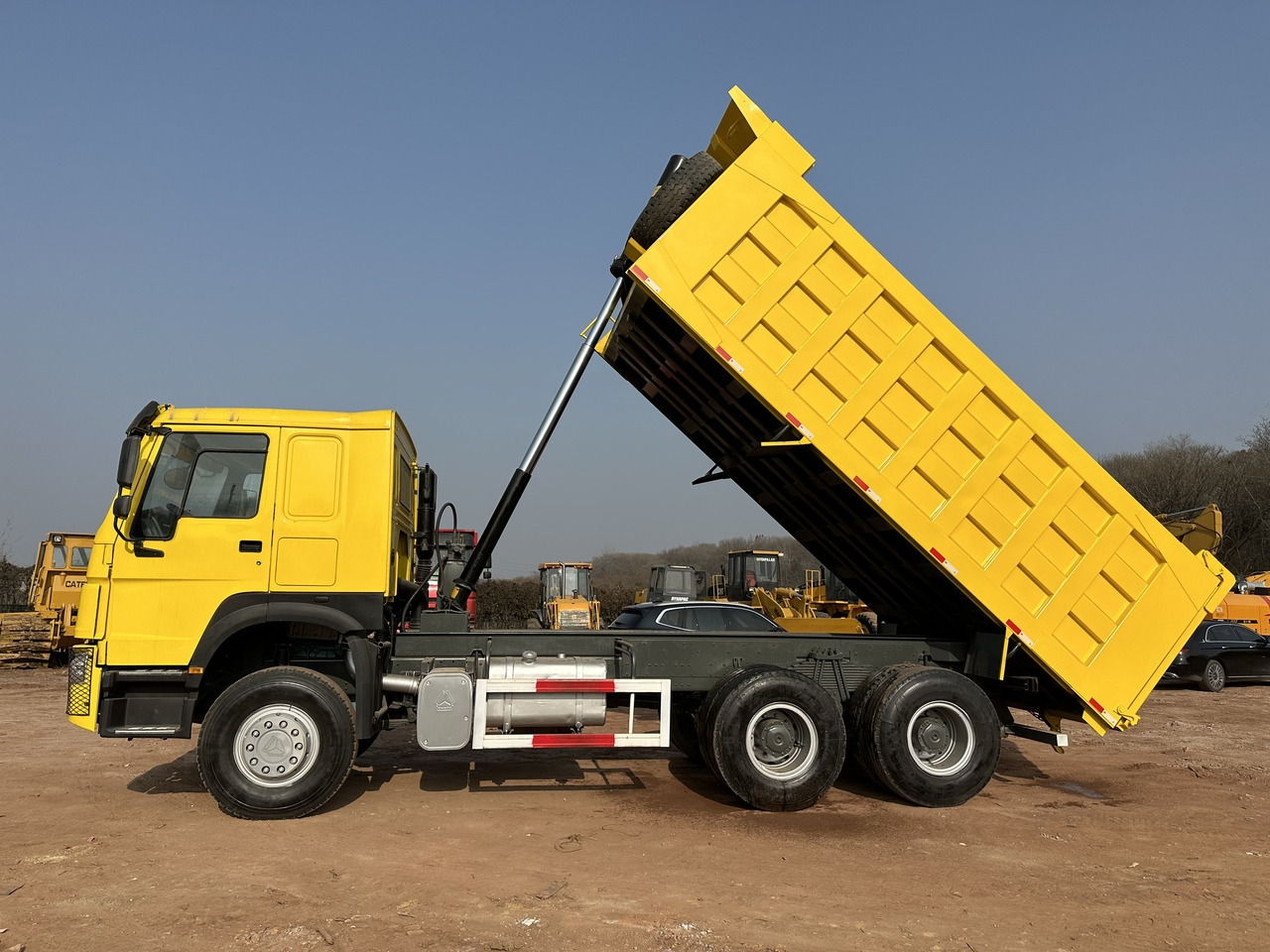 SINOTRUK Howo Dump truck 371 - 翻斗车:图5 SINOTRUK Howo Dump truck 371 - 翻斗车:图5