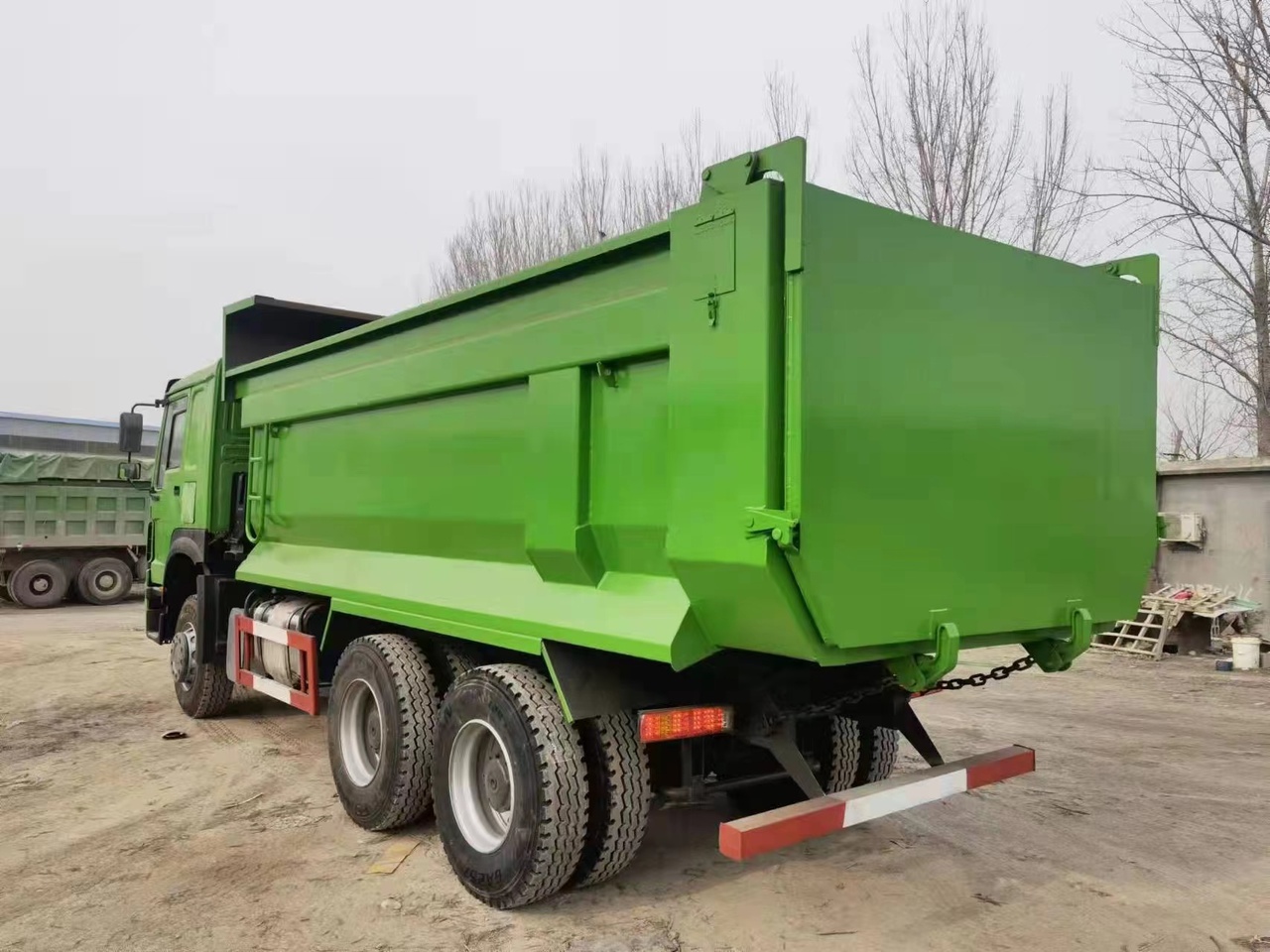 SINOTRUK Howo Dump truck 371 - 翻斗车:图4 SINOTRUK Howo Dump truck 371 - 翻斗车:图4