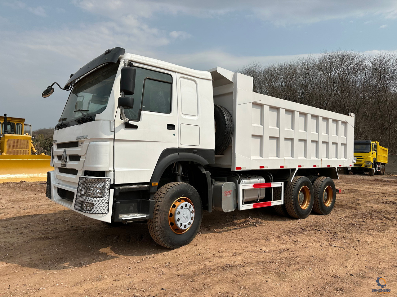 SINOTRUK Howo Dump truck 371 - 翻斗车:图3 SINOTRUK Howo Dump truck 371 - 翻斗车:图3