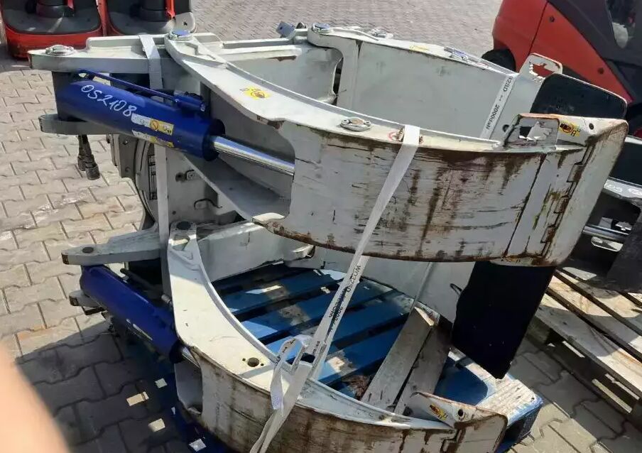 Cascade 33H-RDP-3A-38676 R0 - 夹具 适用于 叉车:图2 Cascade 33H-RDP-3A-38676 R0 - 夹具 适用于 叉车:图2