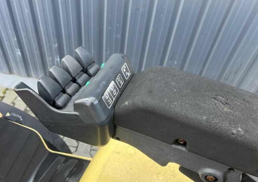 Hyster H5.5FT - 液化石油气叉车:图4 Hyster H5.5FT - 液化石油气叉车:图4