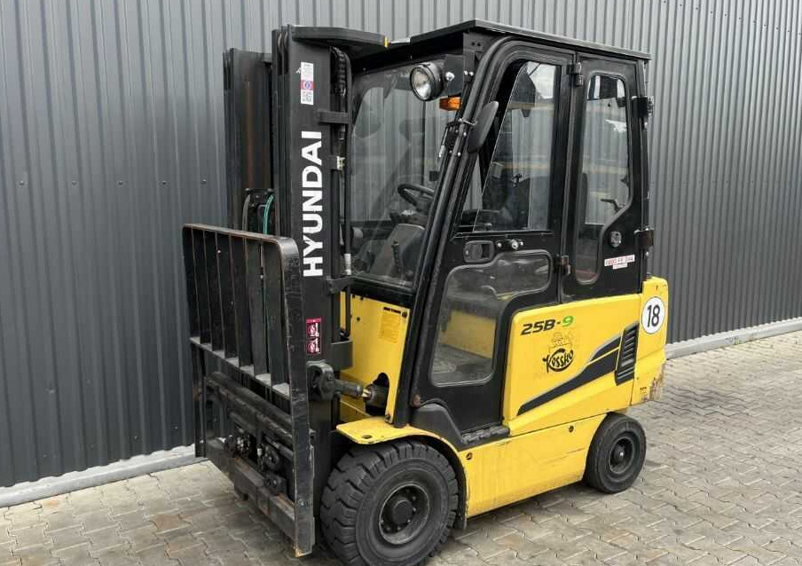Hyundai 25B-9 - 电动叉车:图1 Hyundai 25B-9 - 电动叉车:图1