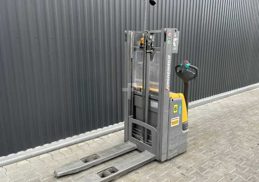 Jungheinrich EJC112 - 堆垛机:图1 Jungheinrich EJC112 - 堆垛机:图1