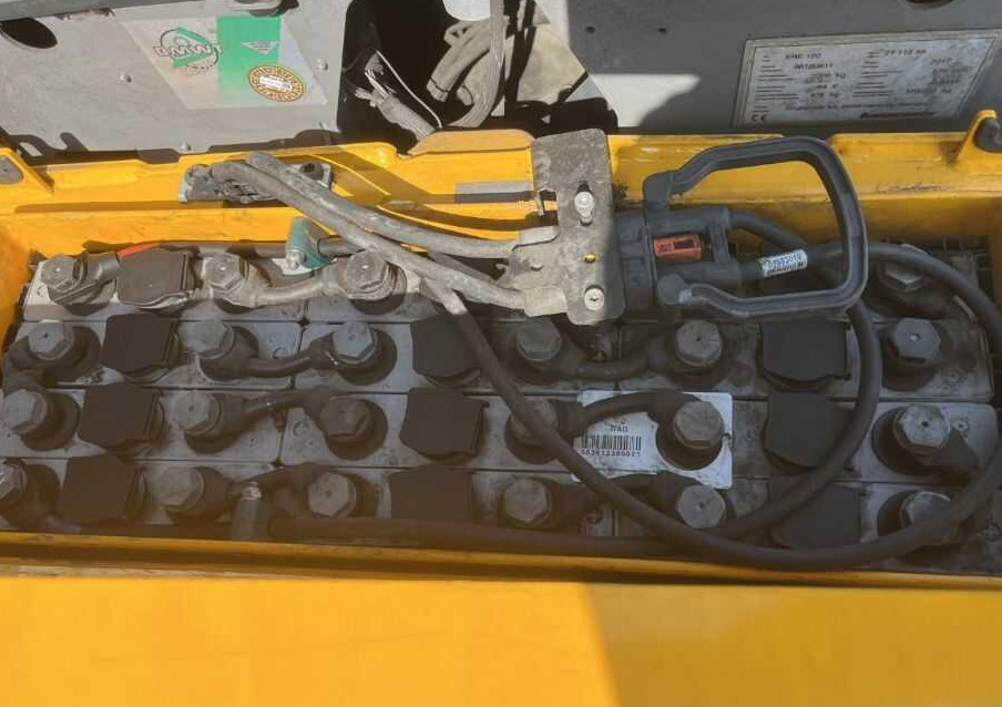 Jungheinrich ERE120 - 码垛车:图5 Jungheinrich ERE120 - 码垛车:图5