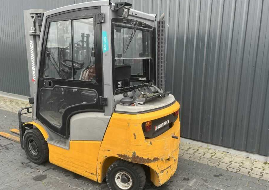 Jungheinrich TFG320 - 液化石油气叉车:图3 Jungheinrich TFG320 - 液化石油气叉车:图3
