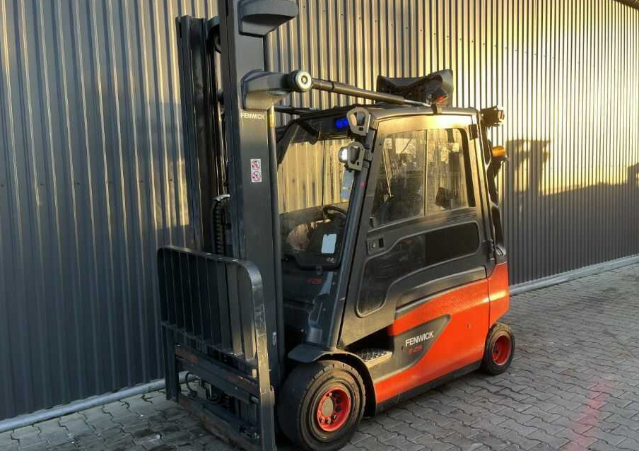 Linde E25-02 - 电动叉车:图1 Linde E25-02 - 电动叉车:图1