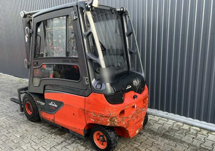 Linde E30L-01 - 电动叉车:图3 Linde E30L-01 - 电动叉车:图3