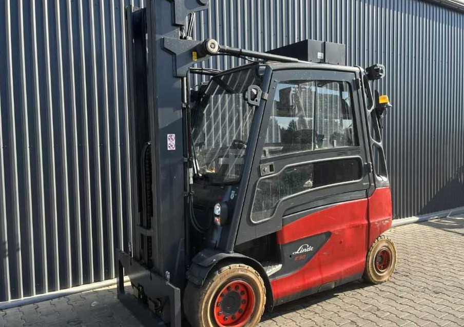 Linde E50HL-01/600 - 电动叉车:图1 Linde E50HL-01/600 - 电动叉车:图1