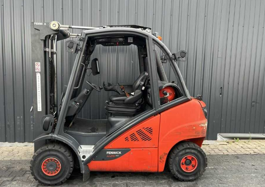 Linde H25T-02 - 液化石油气叉车:图2 Linde H25T-02 - 液化石油气叉车:图2