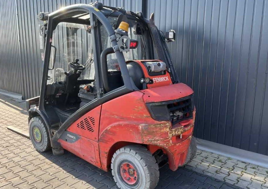 Linde H25T-02 - 液化石油气叉车:图3 Linde H25T-02 - 液化石油气叉车:图3