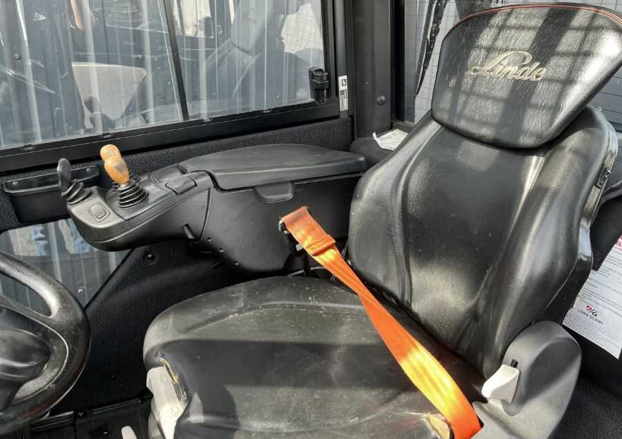 液化石油气叉车 Linde H25T-02:图8 液化石油气叉车 Linde H25T-02:图8