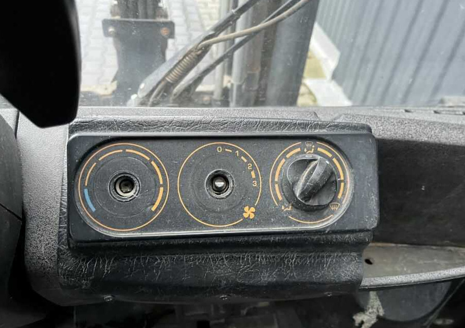 Linde H40T-02 - 液化石油气叉车:图3 Linde H40T-02 - 液化石油气叉车:图3