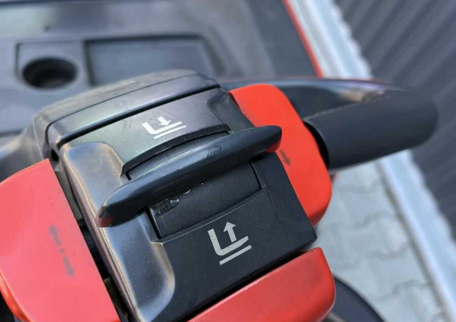 Linde L14AP - 堆垛机:图3 Linde L14AP - 堆垛机:图3